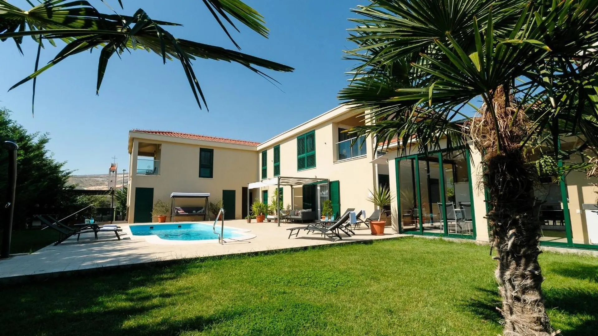 Luxury Villa With Heated Pool, Terrace, And Outdoor Amenities For Relaxation Trogir Croatia